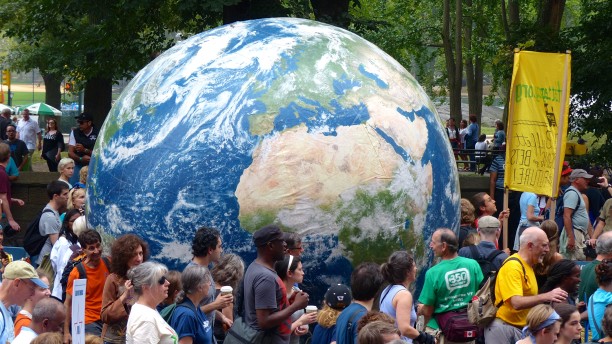 Audio: Climate Change Interview with Anthony Leiserowitz and WPKN Community Radio